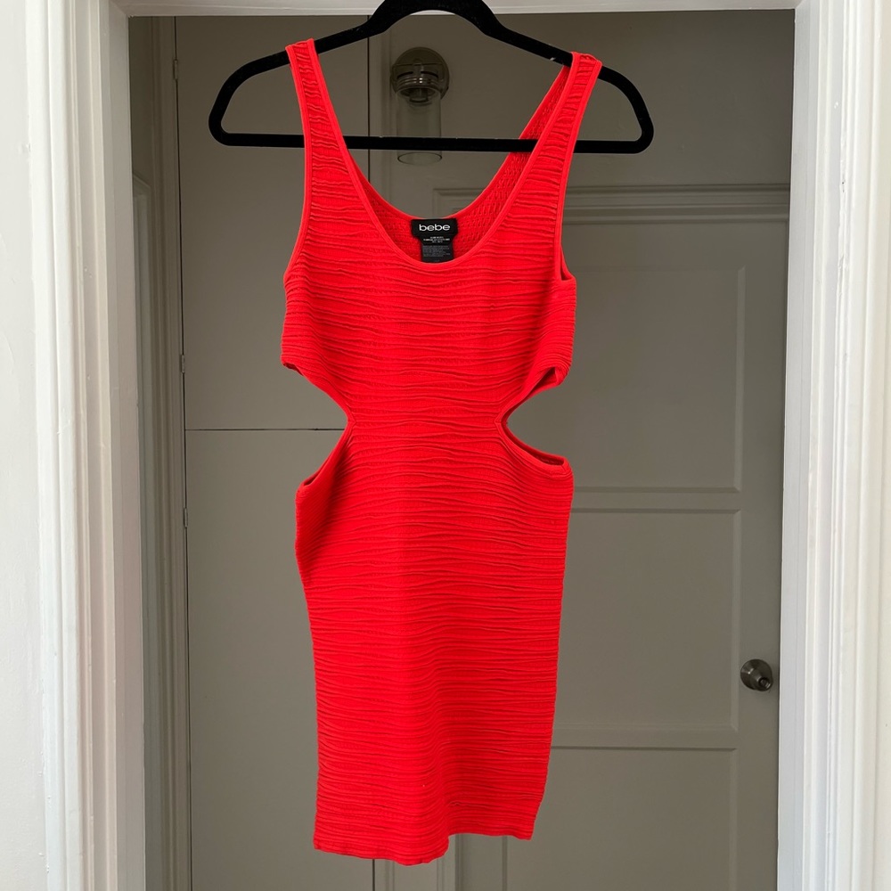 Bebe cut out red dress